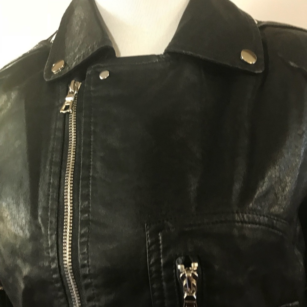 Jacket - Picture 2 of 7